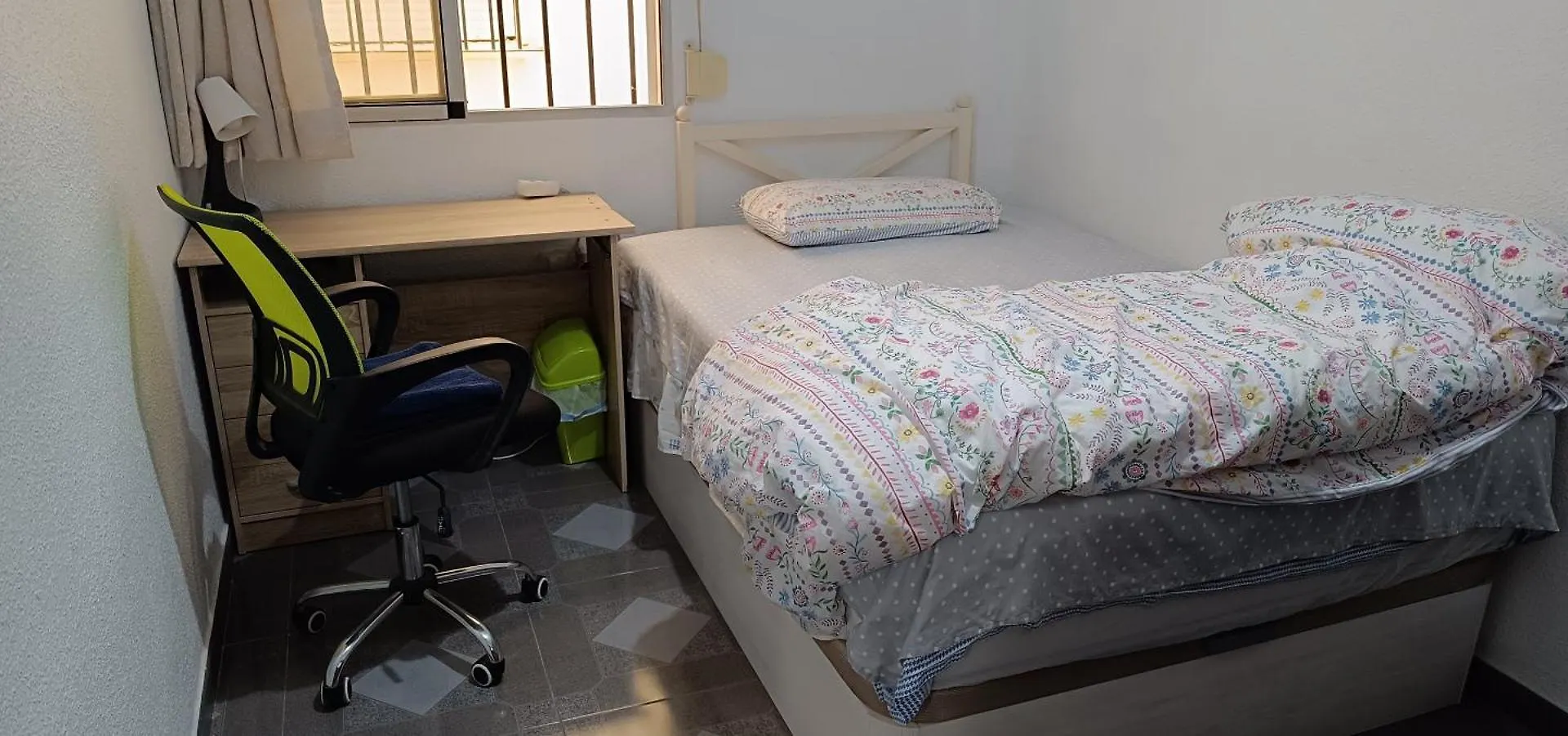 Kaz Bedrooms Malaga 0*,  Spain